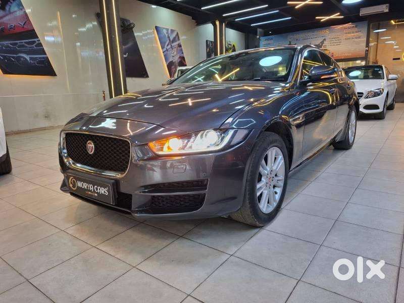 Jaguar Xe Prestige, 2016, Petrol