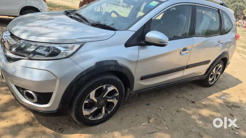 Honda Br-v 2017 Petrol Well Maintained