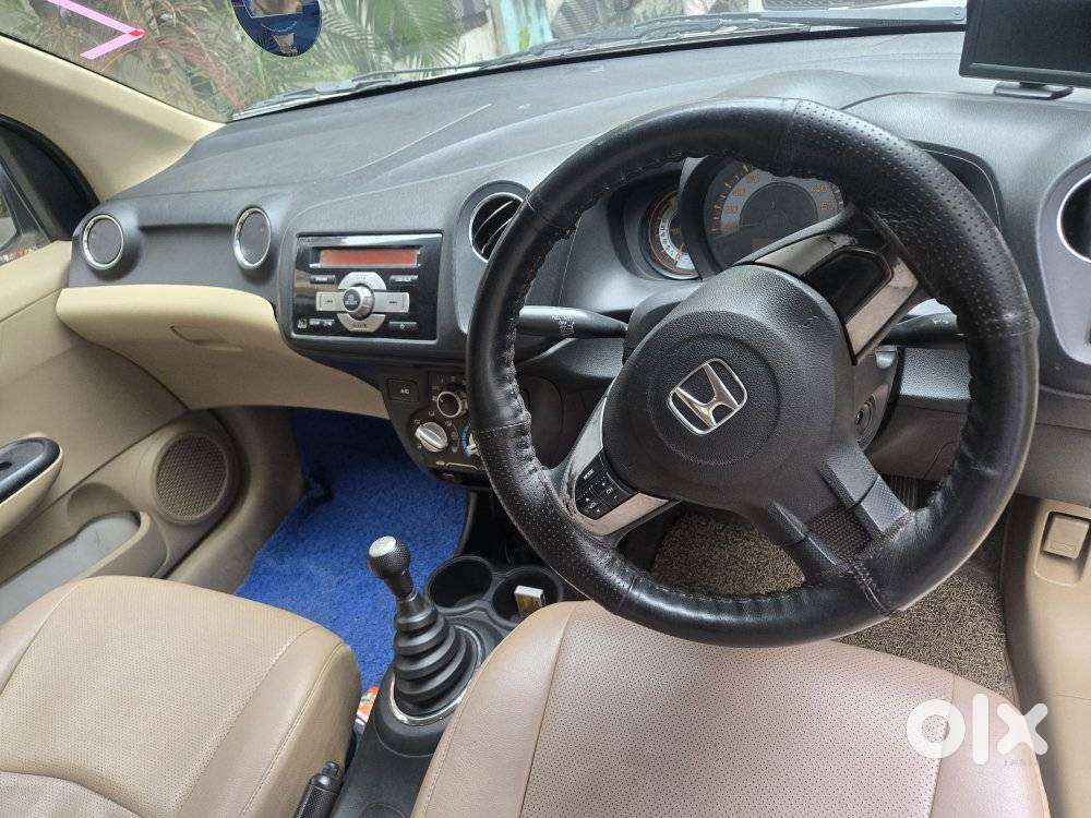 Honda Brio Vx Mt, 2014, Petrol