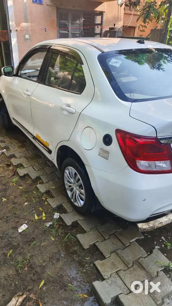Maruti Suzuki Dzire 2022 Cng & Hybrids 150000 Km Driven
