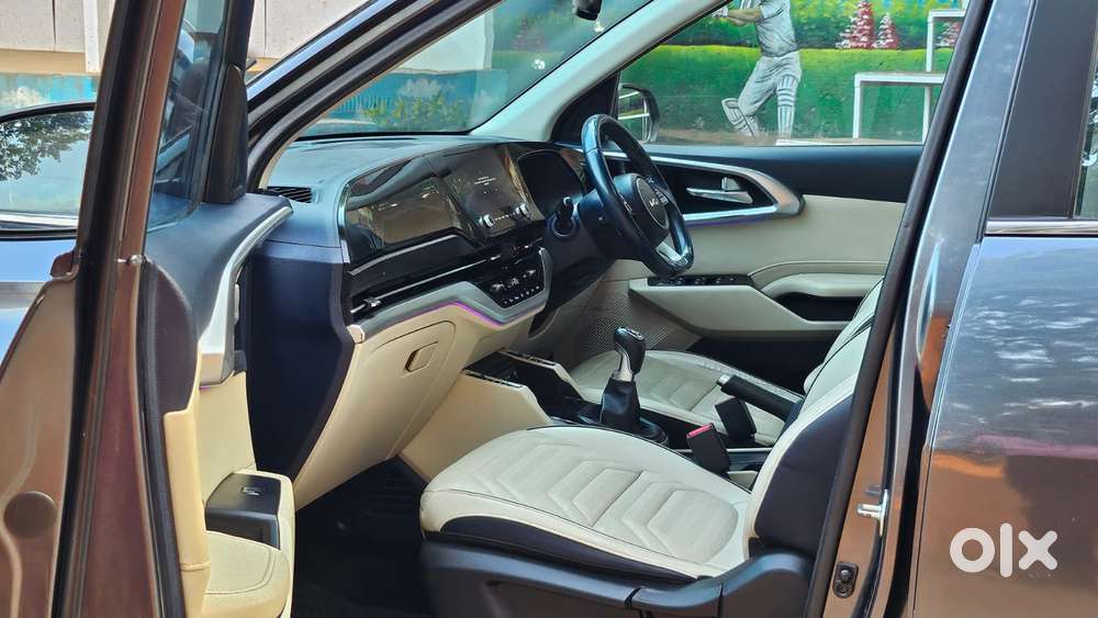 Kia Carens 1.5 Luxury Plus Diesel 6 Str, 2022, Diesel