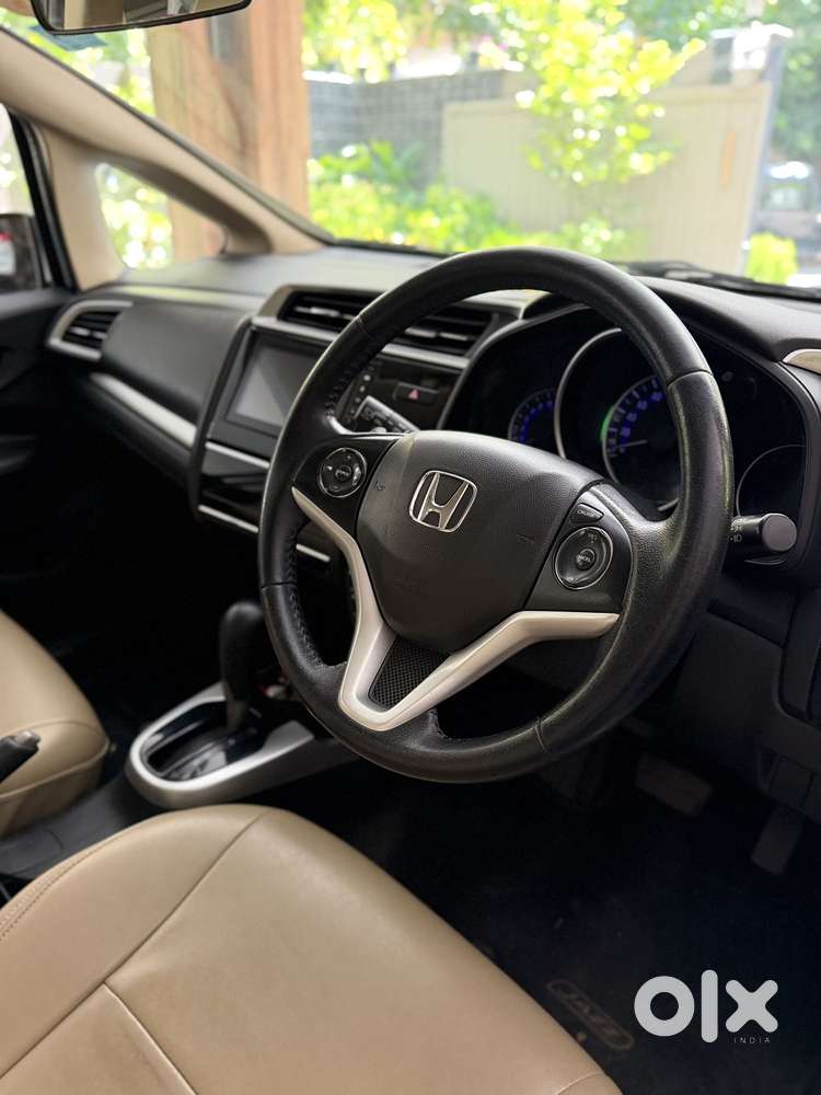 Honda Jazz 1.2 Zx Cvt I-vtec, 2022, Petrol