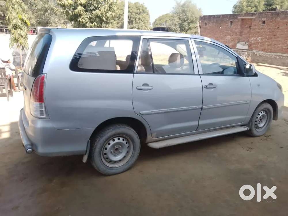 Toyota Innova 2010 Diesel 108000 Km Driven