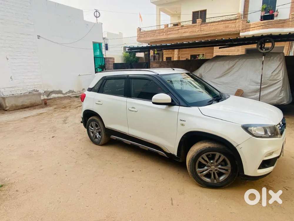 Maruti Suzuki Brezza 2017 Diesel 75000 Km Driven