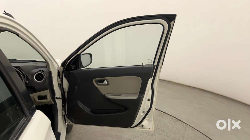 Maruti Suzuki Alto K10 1.0 Vxi Amt, 2016, Petrol
