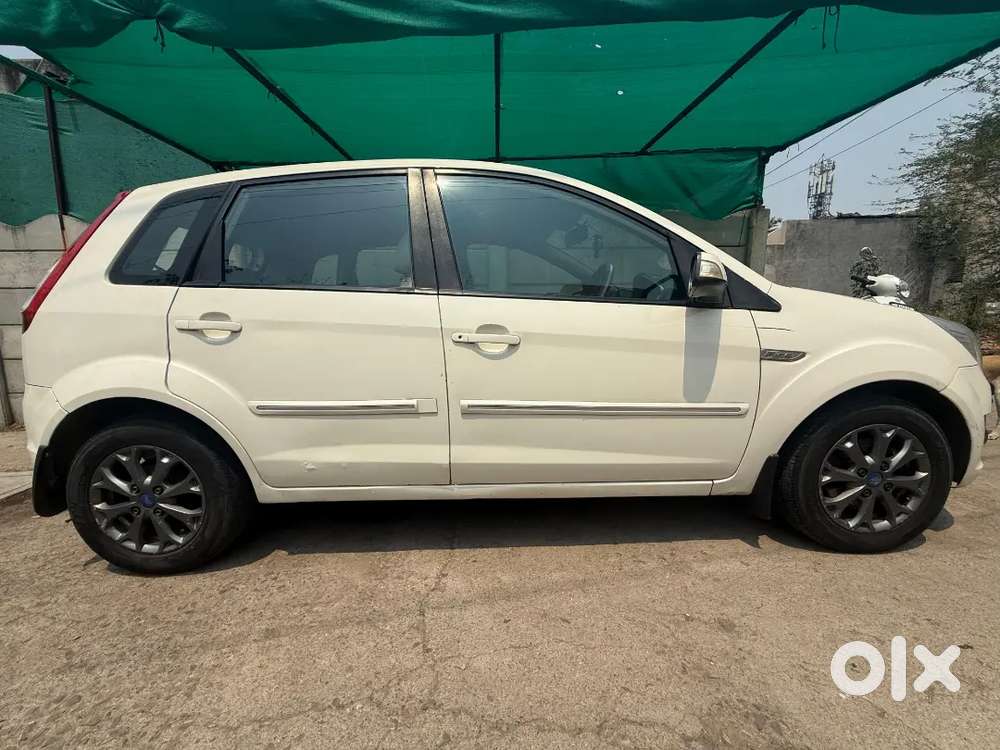 Recently Change Battery, Top Model, All Sarvice Done In Ford Work Shop