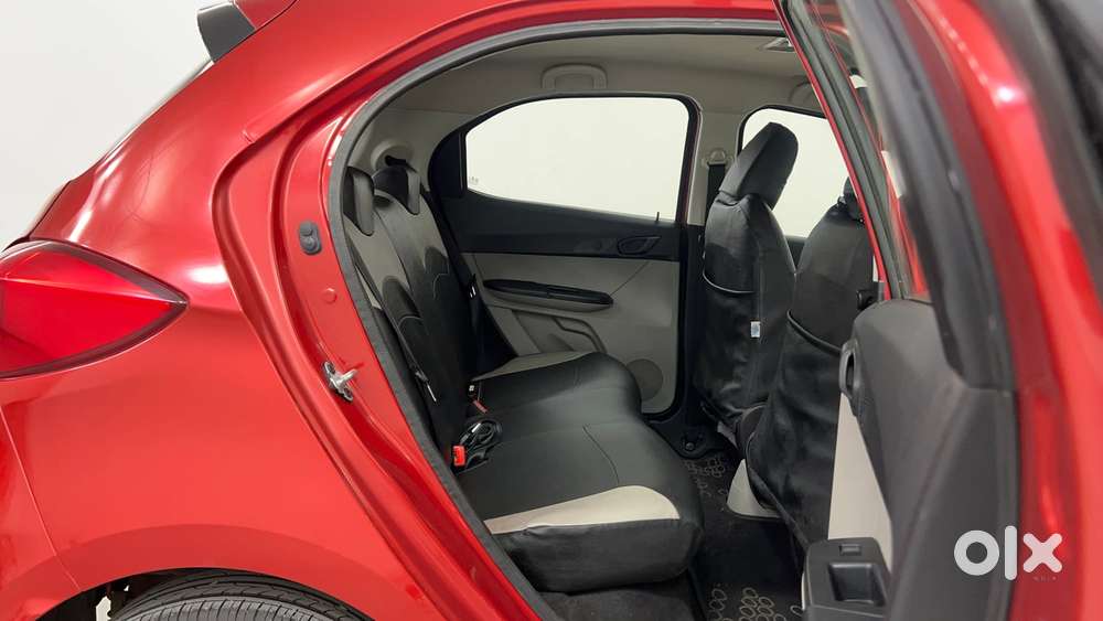 Tata Tiago Xza, 2019, Petrol