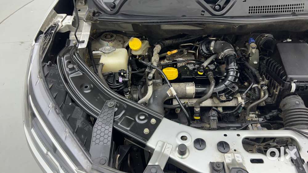 Nissan Magnite 1.0 Xv Premium Turbo Cvt (o), 2022, Petrol