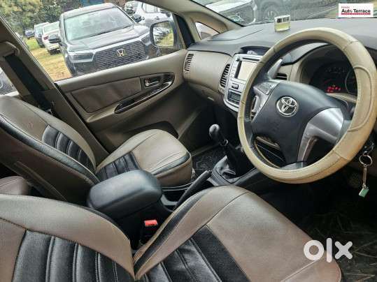 Toyota Innova 2.5 E 7 Str, 2015, Diesel