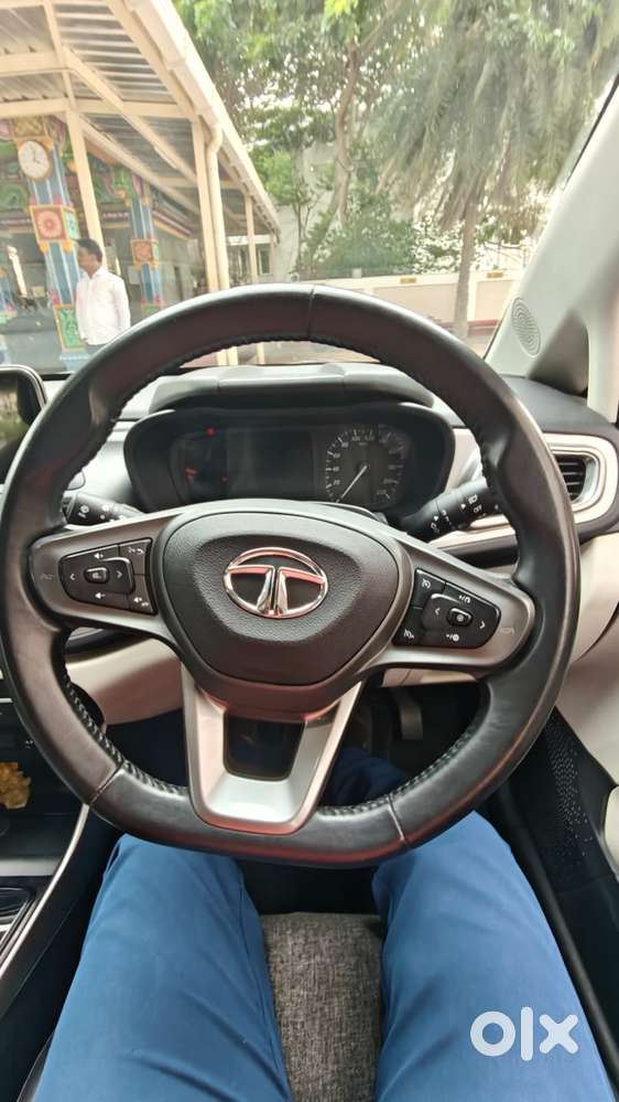 Tata Altroz 1.2 Xza Petrol Dct, 2023, Petrol