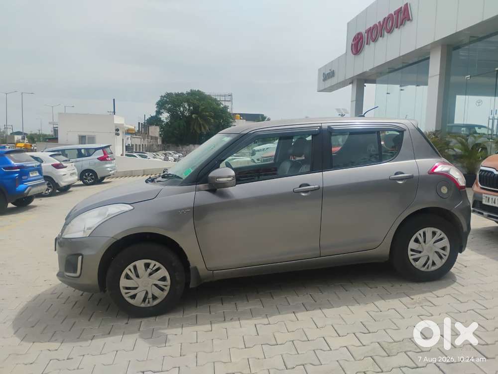 Maruti Suzuki Swift Dzire Vxi Optional, 2017, Petrol