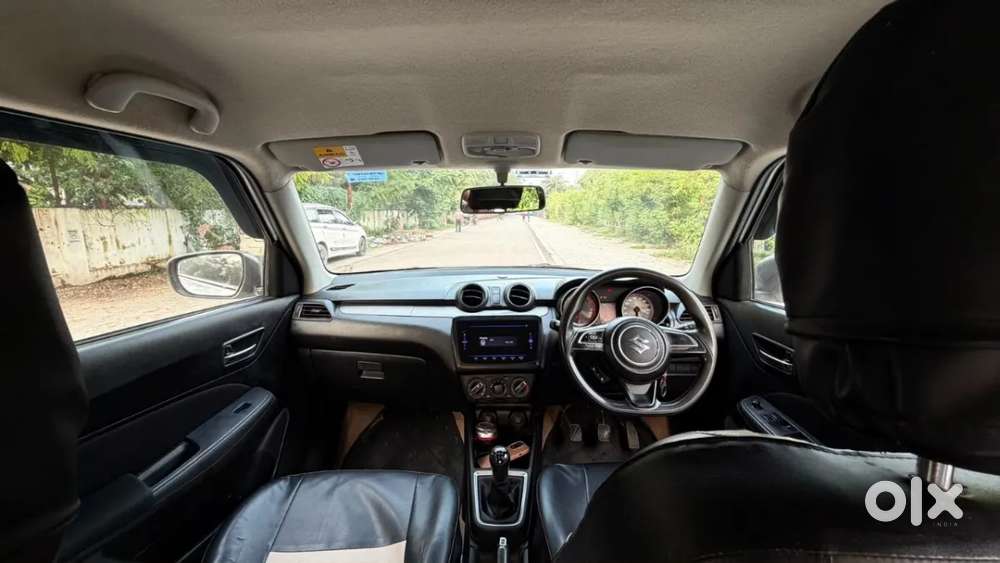 Maruti Suzuki Swift Vxi, 2022, Petrol