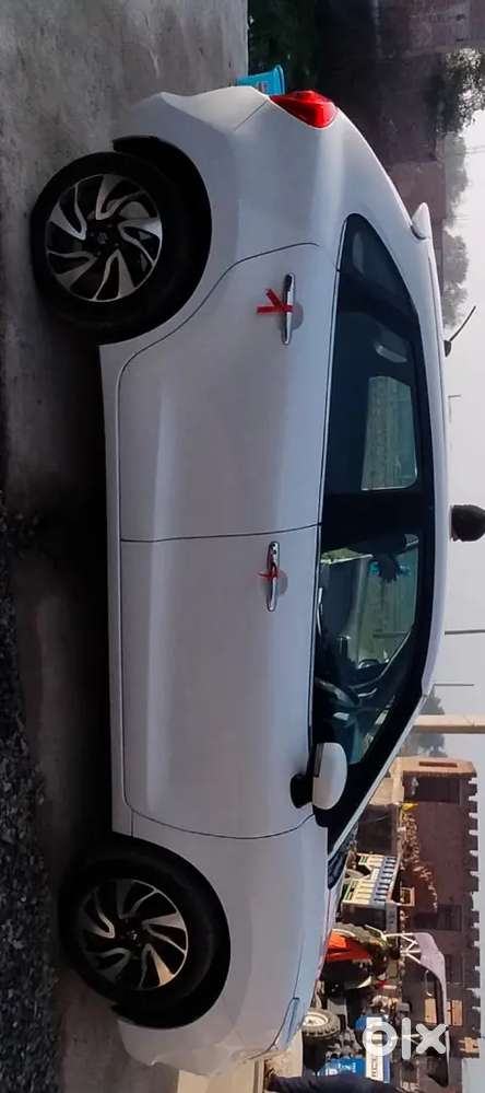 Maruti Suzuki Baleno 2020 Petrol 90000 Km Driven
