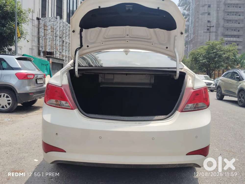 Hyundai Verna 1.6 Vtvt Sx, 2016, Petrol