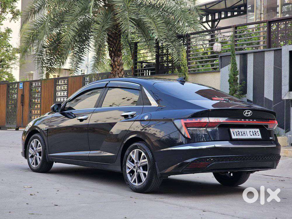 Hyundai Verna Sx(o) Petrol At, 2023, Petrol