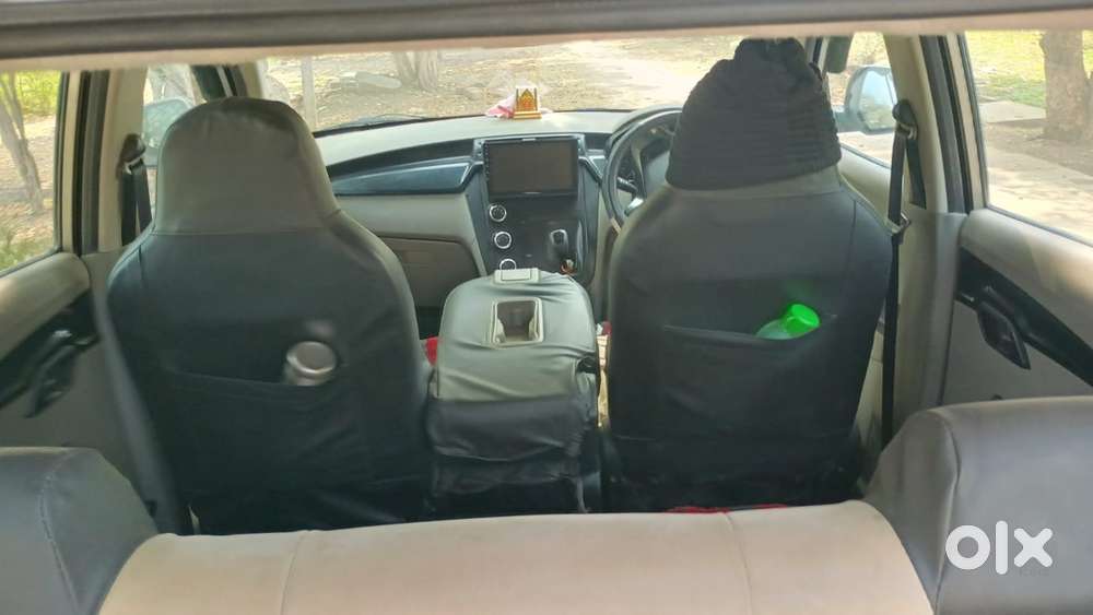Mahindra Kuv 100 2017 Petrol Manual