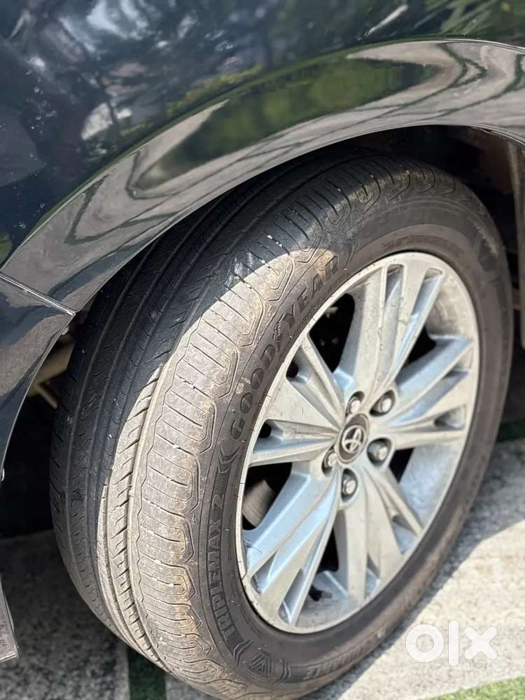 Toyota Innova Crysta 2018 Diesel Manual