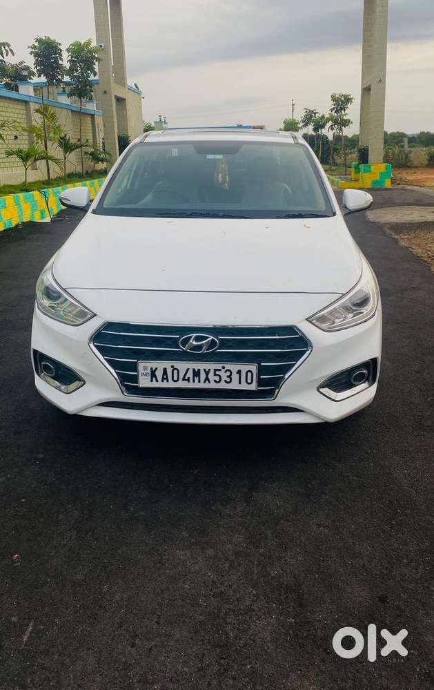 Hyundai Verna 1.6 Vtvt Auto Sx O