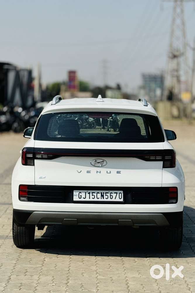 Hyundai Venue Sx, 2023, Petrol