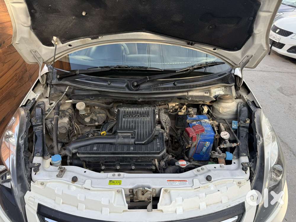 Maruti Suzuki Swift Dzire 1.3 Vxi, 2016, Petrol