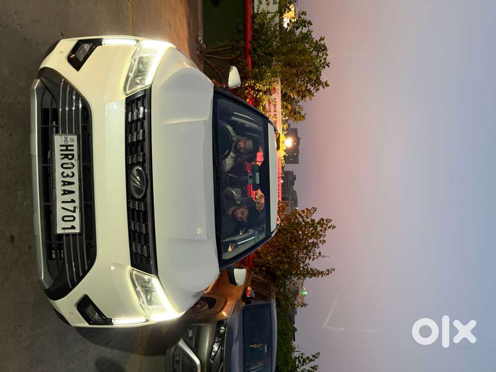 Mahindra Xuv300 2021 Diesel Well Maintained