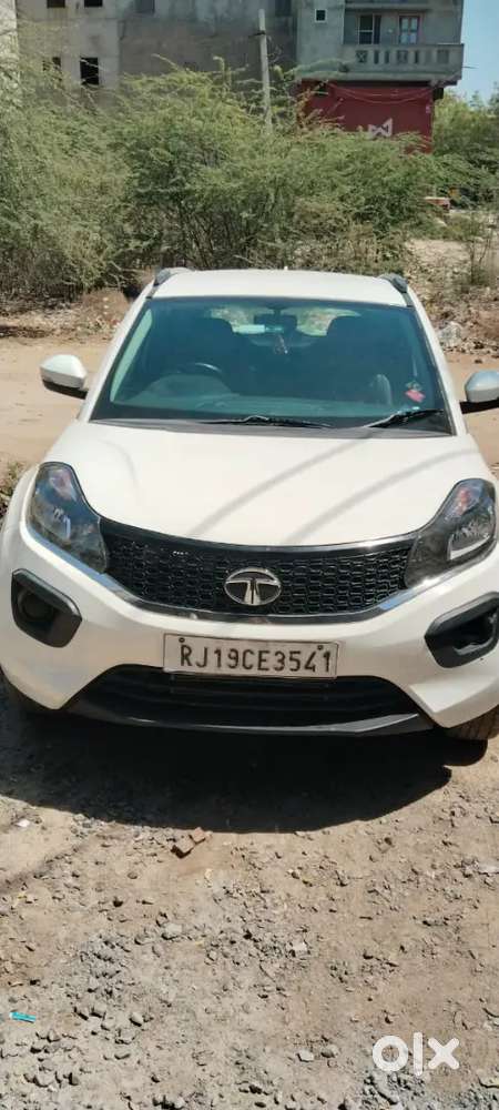 Tata Nexon 2018 Diesel 130000 Km Driven