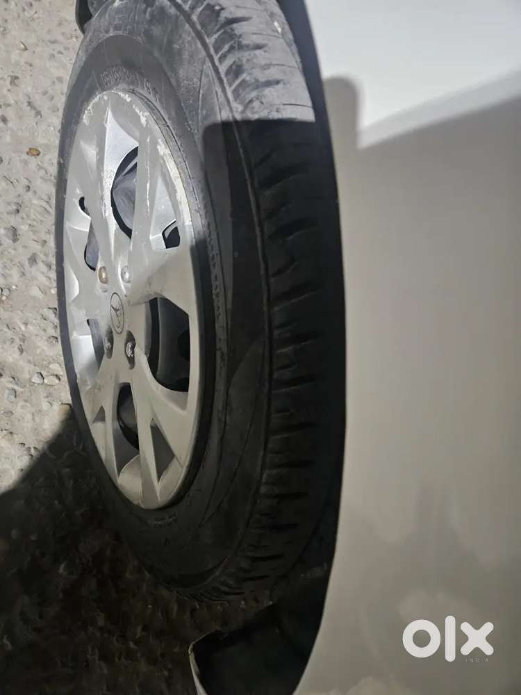 Hyundai Grand I10 2017 Diesel Manual Second Owner