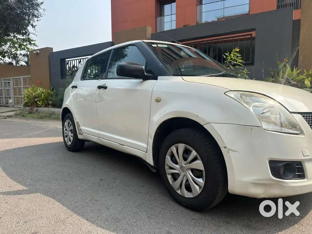 Maruti Suzuki Swift Million 2011 Edition
