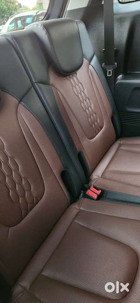 Hyundai Alcazar 2.0 Signature (o) Petrol At 6 Str, 2021, Petrol