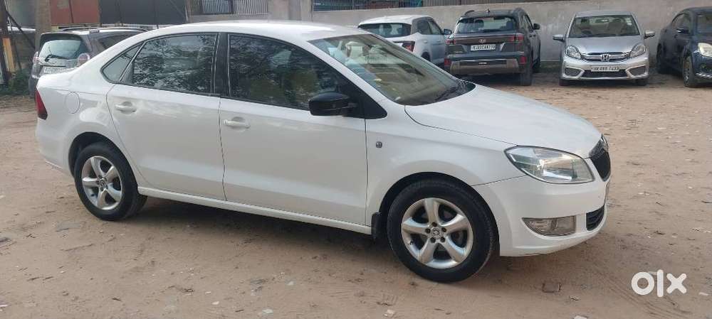 Skoda Rapid 2013-2016 1.5 Tdi Ambition With Alloy Wheel, 2012, Diese..