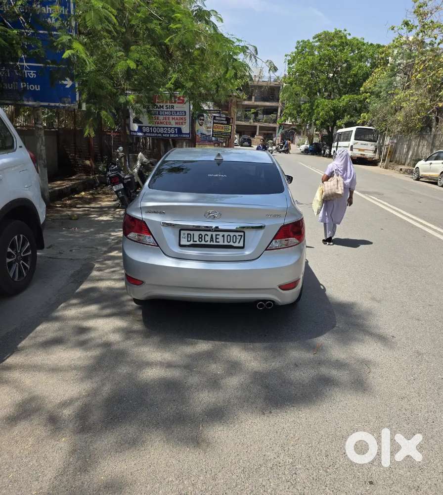 Brand New Verna 1.6 Sx Sale Very Mint Condition Well Maintained Call