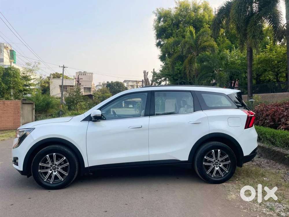Mahindra Xuv700 2.2 Ax 7 Diesel At Str, 2022, Diesel