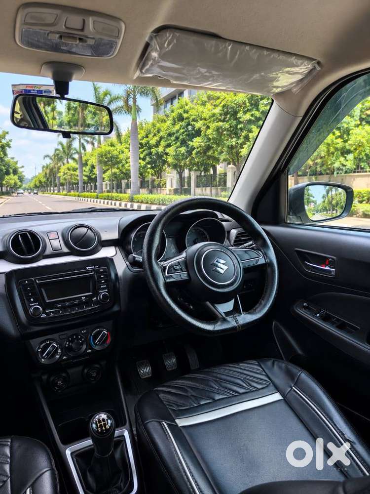 Maruti Suzuki Swift Vxi Abs Bsiv, 2020, Petrol