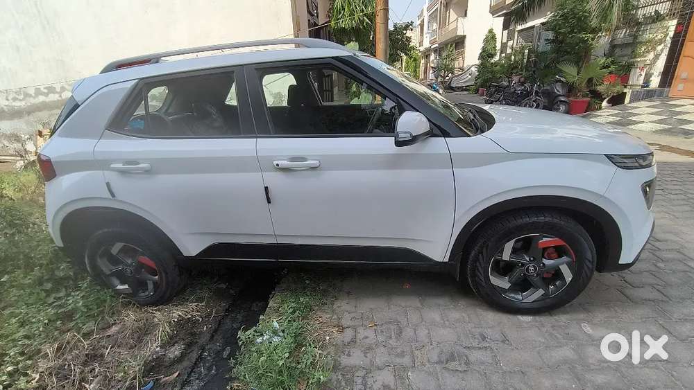 Very Good Condition Total Original Car Hyundai Venue