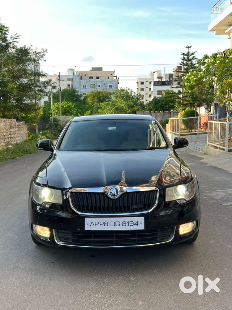 Skoda Superb 1.8 Tsi Petrol Sunroof 2011 Model Valid Till 2031