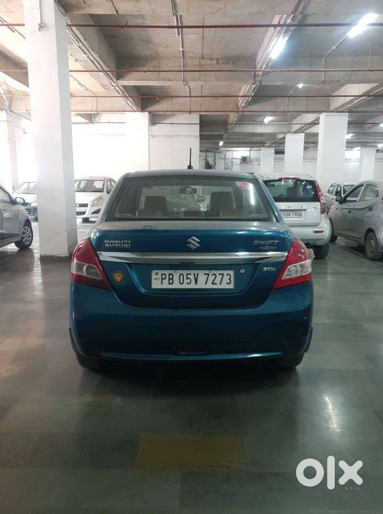 Maruti Suzuki Dzire Ags Zdi Plus, 2012, Diesel