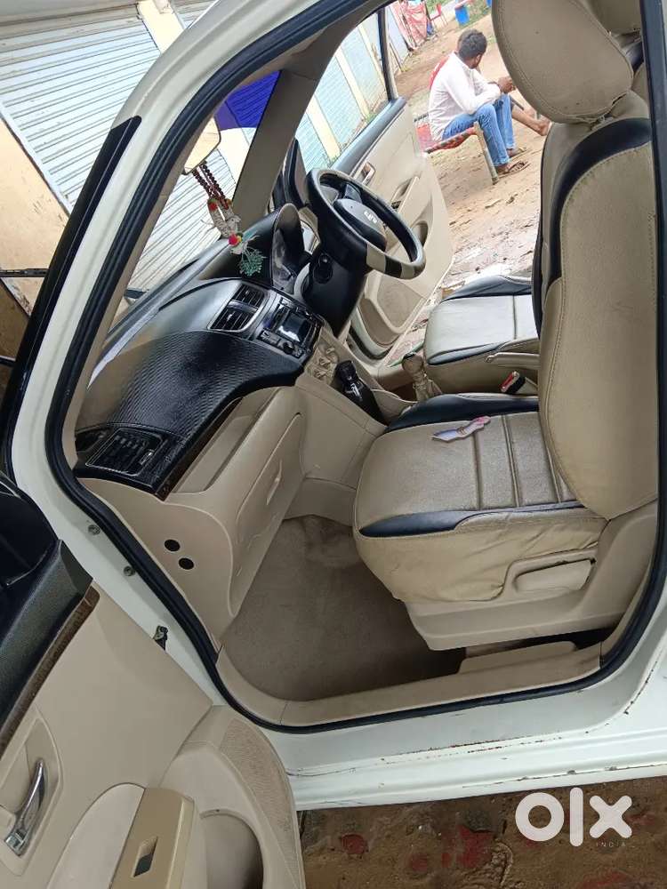 Maruti Suzuki Dzire 2017 Cng & Hybrids 115000 Km Driven