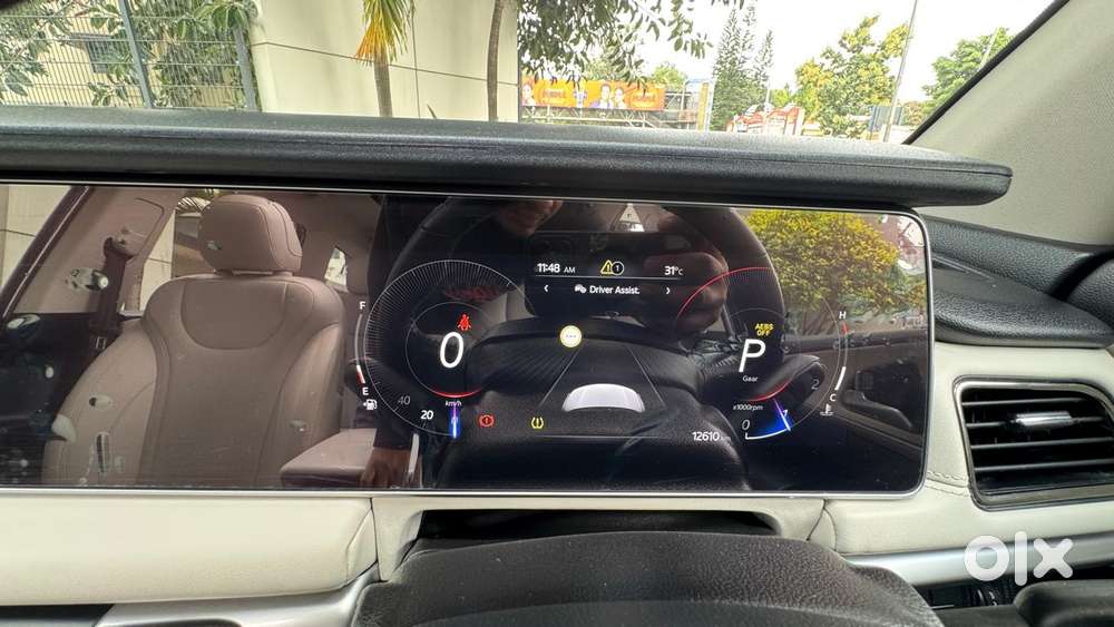 Mahindra Xuv700 2.2 Ax 7 Diesel At Str, 2024, Diesel