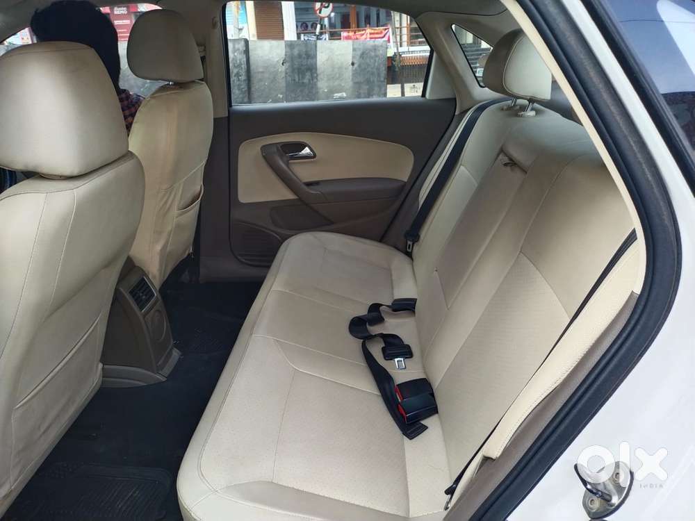 Skoda Rapid 1.6 Mpi Ambition, 2015, Diesel