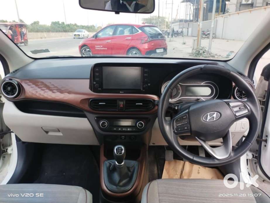 Hyundai Aura Sx (o) Manual, 2020, Petrol