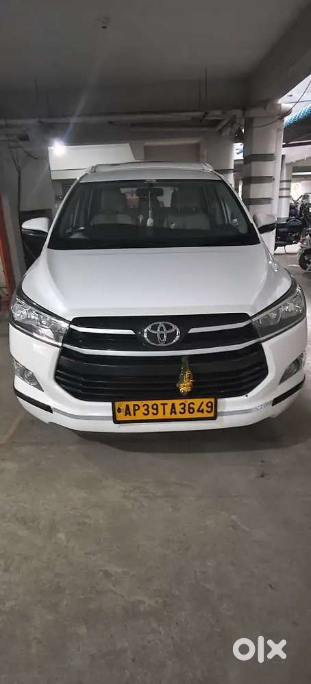 Toyota Innova Crysta 2019
