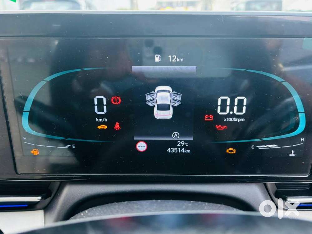 Hyundai Verna 1.5 Mpi Mt Sx (o), 2023, Petrol