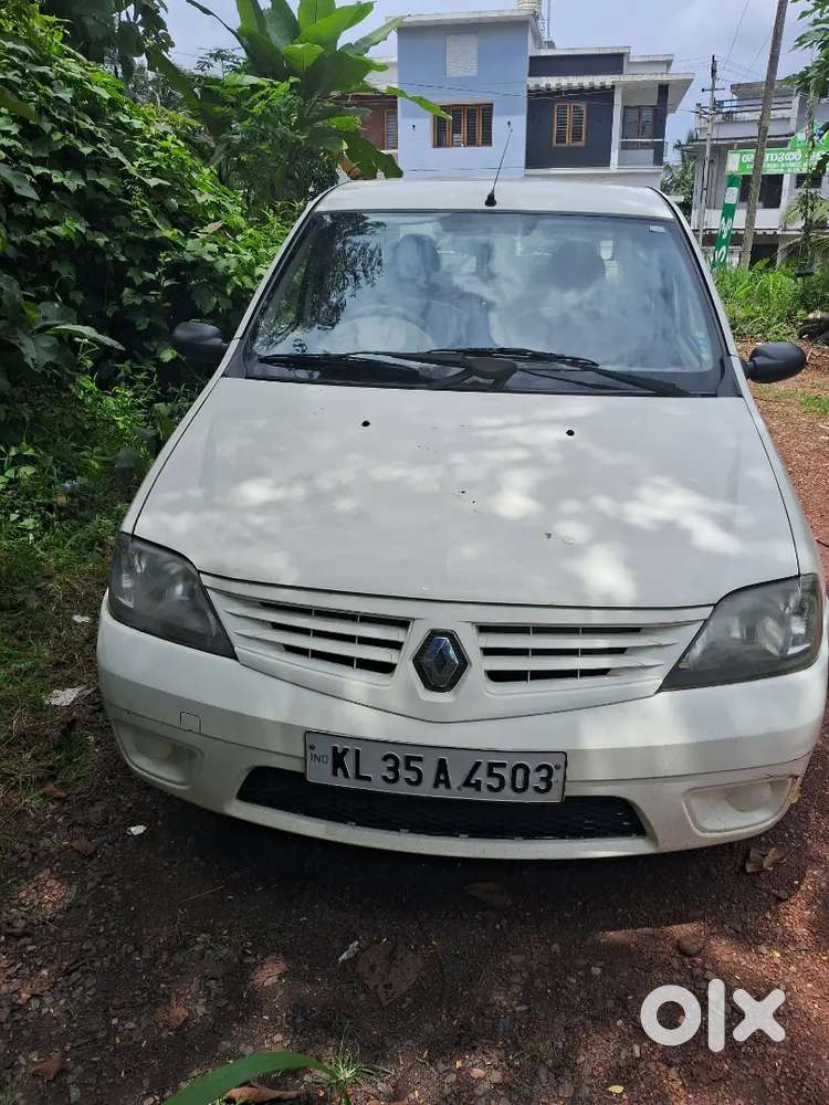 Mahindra Renault Logan 2011
