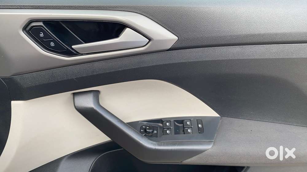 Volkswagen Taigun 1.0 Tsi Highline At, 2022, Petrol