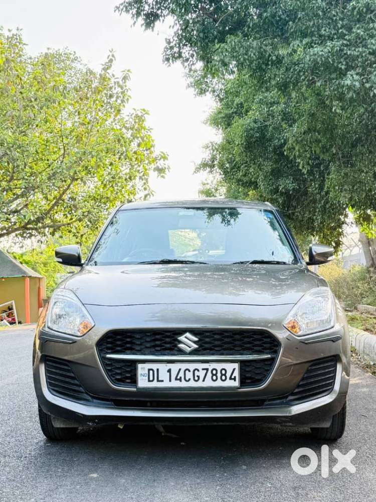 Maruti Suzuki Swift Vxi + Manual, 2023, Petrol