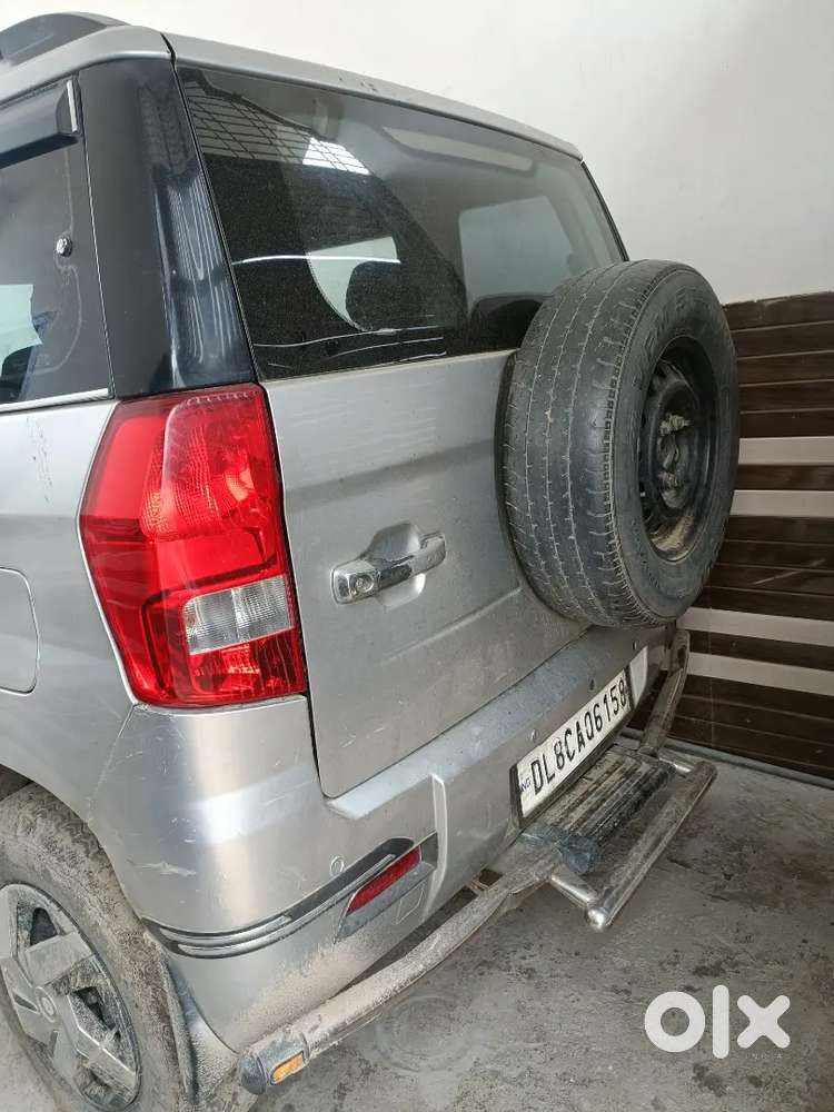 Mahindra Tuv 300 2017