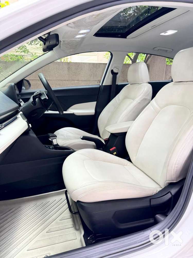 Hyundai Verna 2025 Sx Ivt Single Owner Less Driven
