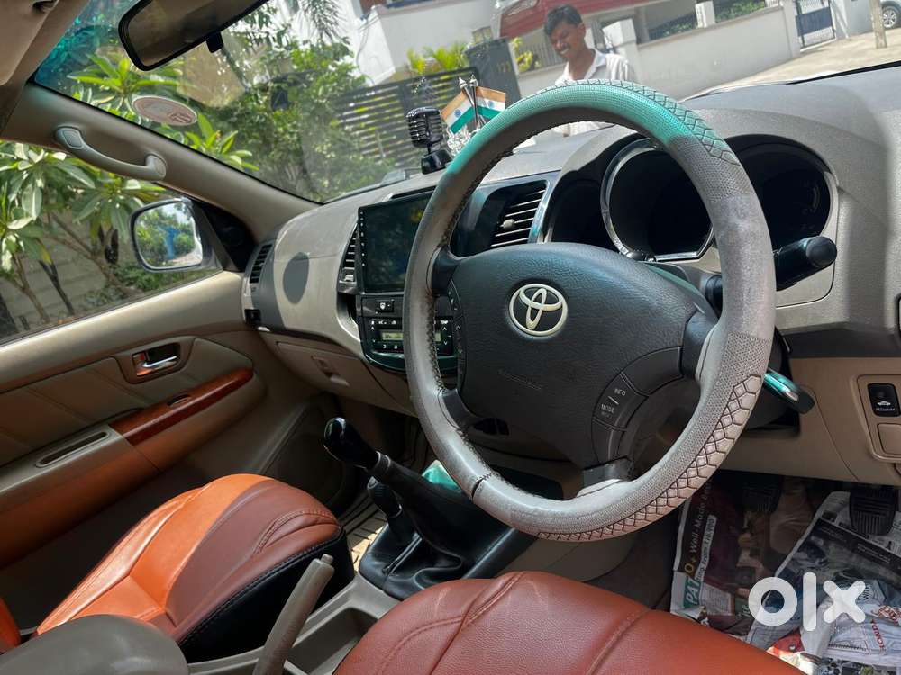 Toyota Fortuner 3.0 4x4 Manual, 2011, Diesel
