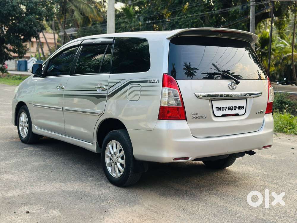 Toyota Innova 2.5 V 7 Str, 2012, Diesel
