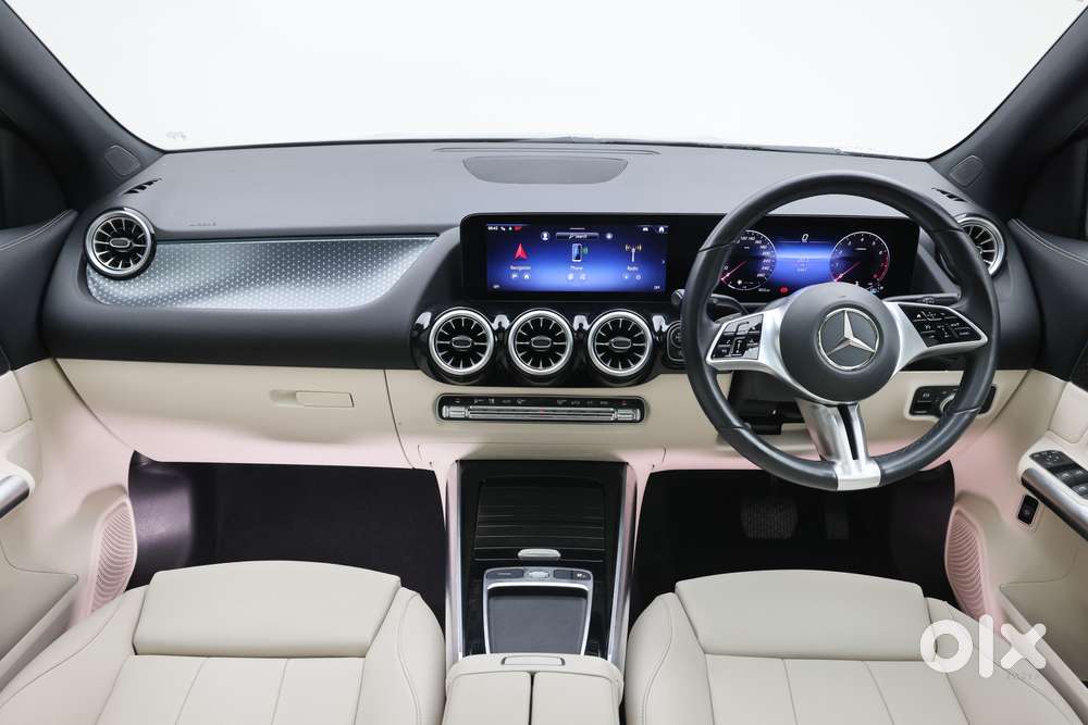 Mercedes-benz Gla 200, 2024, Petrol